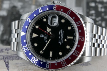Vintage Rolex 16700 GMT Master with wonderful warm Patina, box and papers