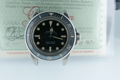 Vintage Rolex 5513 Meters First Submariner with original papers