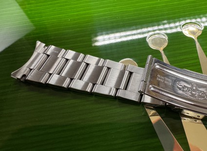 																															Rolex 78790A Oyster Bracelet with DE8 clasp code  78790A/DE8															