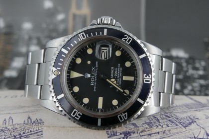 Vintage Rolex 1680 Submariner date with stunning patina & case